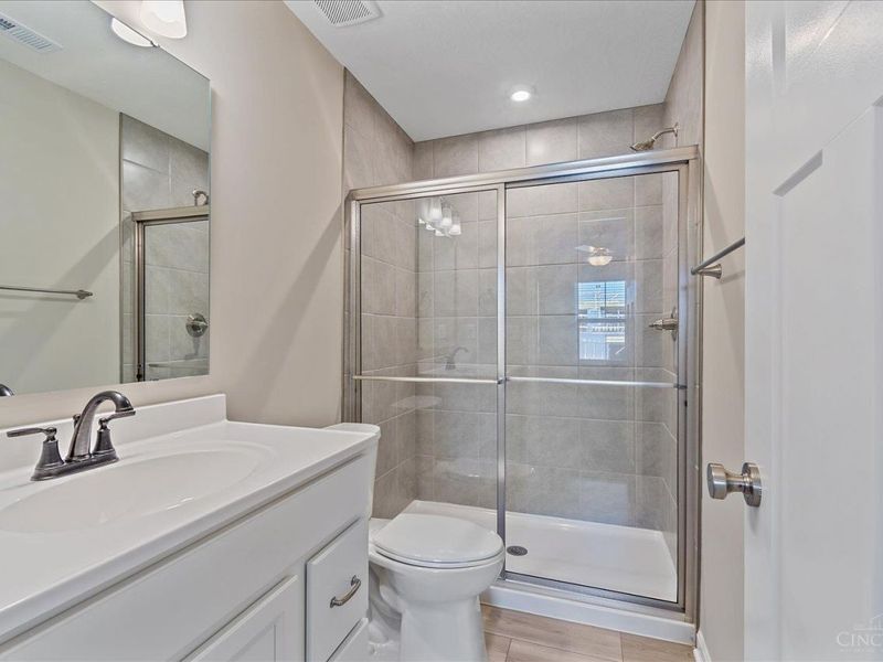 413 Bethpage Way, Unit 7-300, Turtle Creek Twp, OH 45036 Photo 14