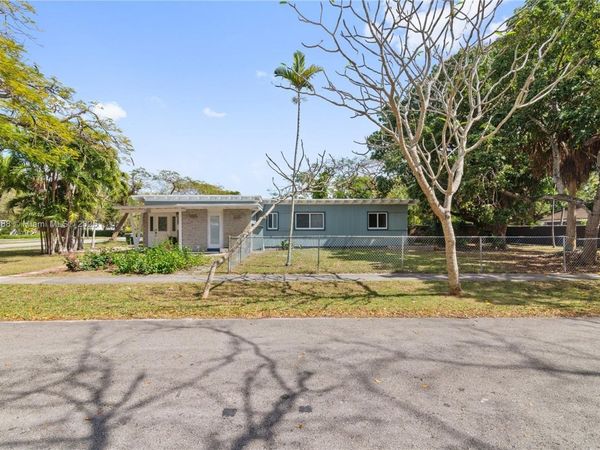 12955 NE 11th Ave, North Miami, FL 33161