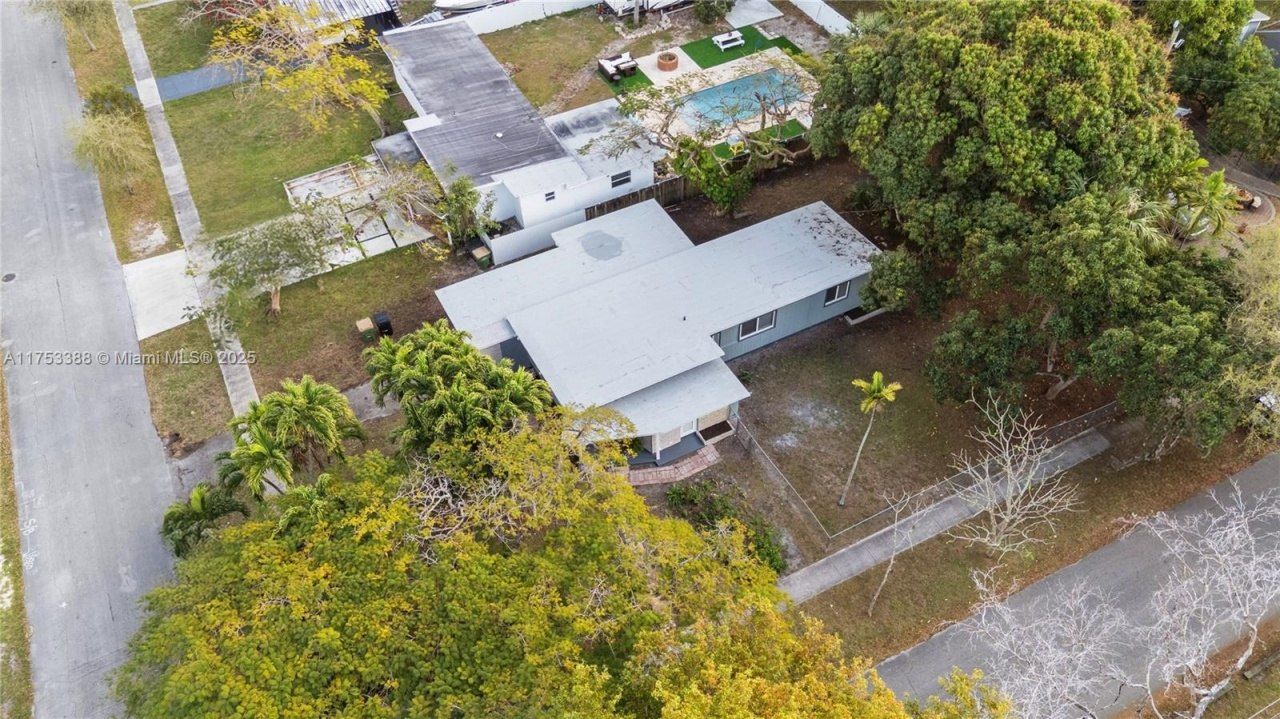 12955 NE 11th Ave, North Miami, FL 33161 Photo