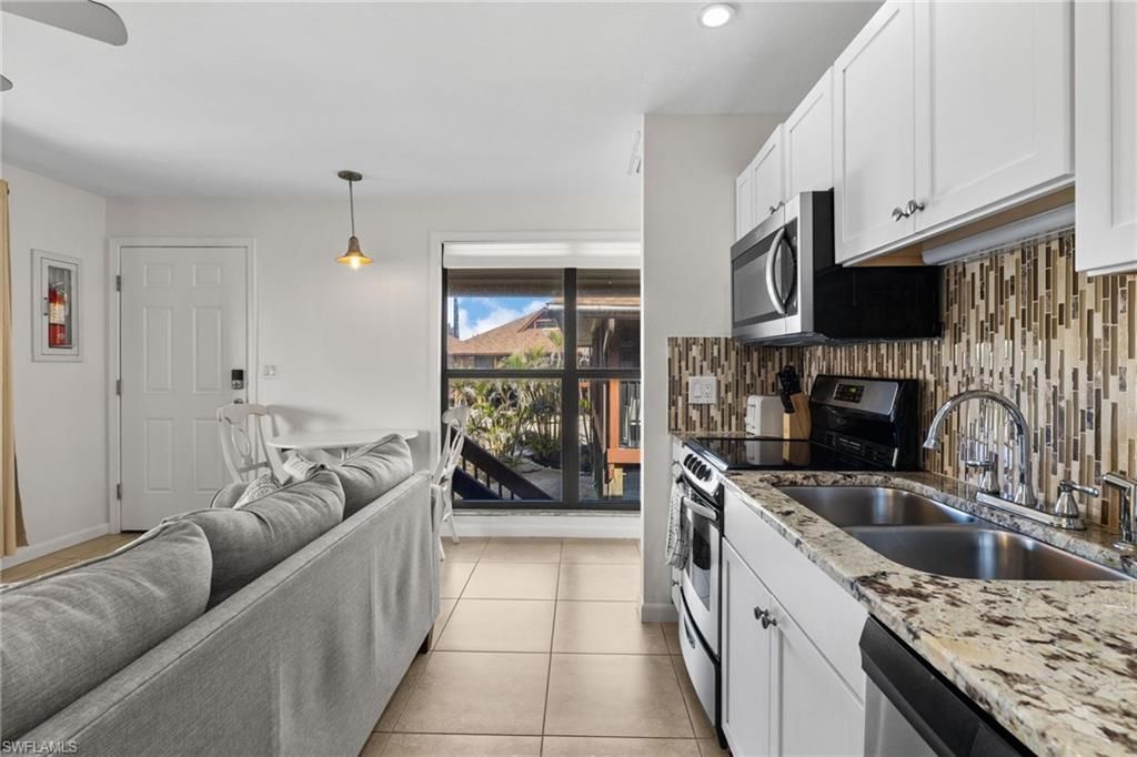 1811 Olde Middle Gulf Dr, Unit 10, Sanibel, FL 33957 Photo