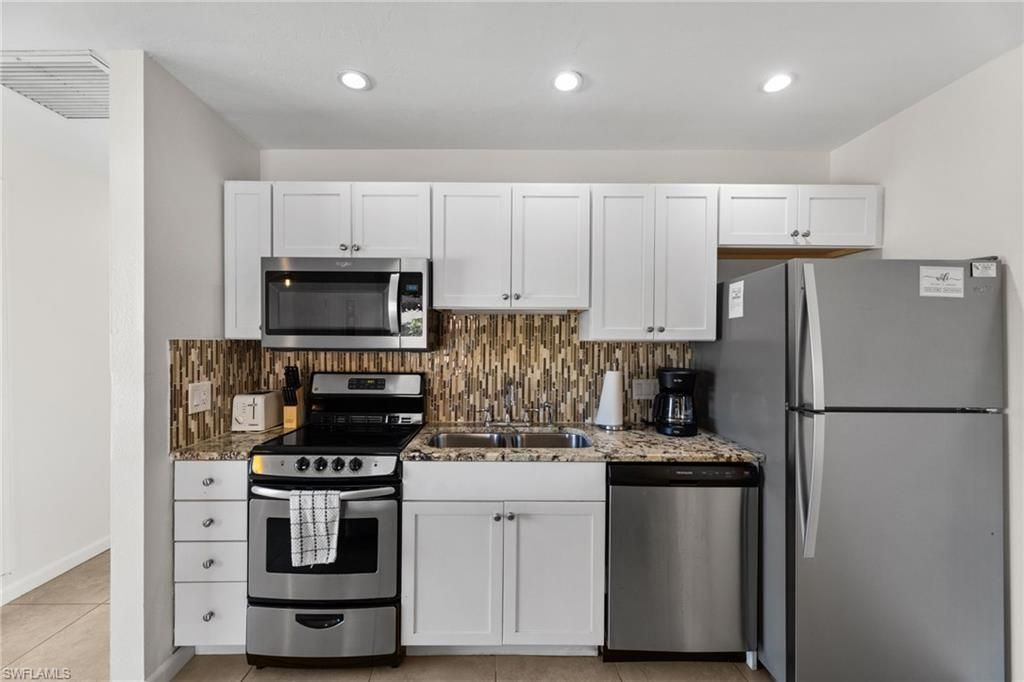 1811 Olde Middle Gulf Dr, Unit 10, Sanibel, FL 33957 Photo