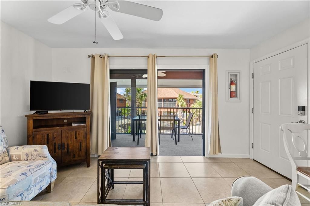 1811 Olde Middle Gulf Dr, Unit 10, Sanibel, FL 33957 Photo