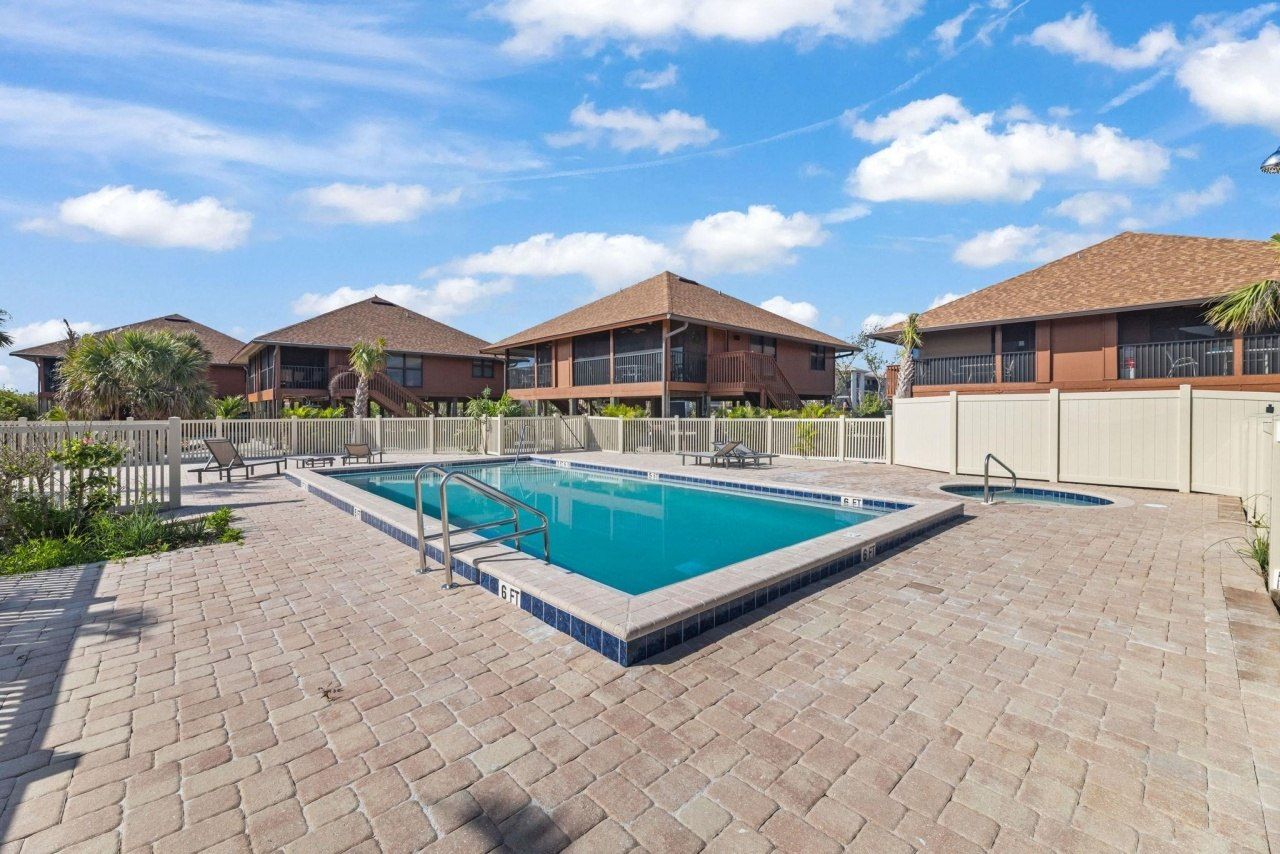 1811 Olde Middle Gulf Dr, Unit 10, Sanibel, FL 33957 Photo