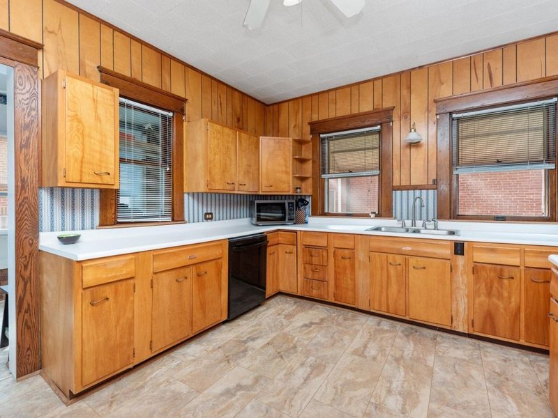 916 E 2nd Street, Maysville, KY 41056 Photo 21