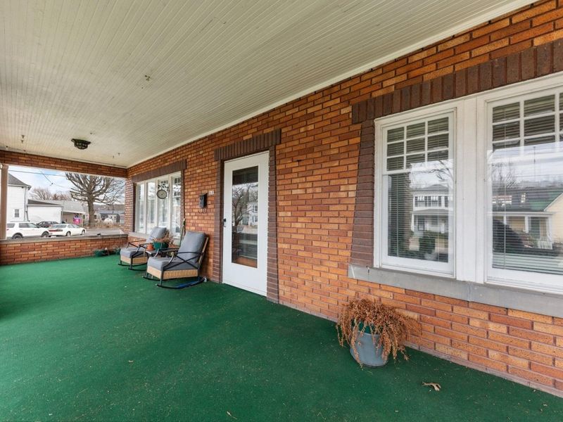 916 E 2nd Street, Maysville, KY 41056 Photo 5