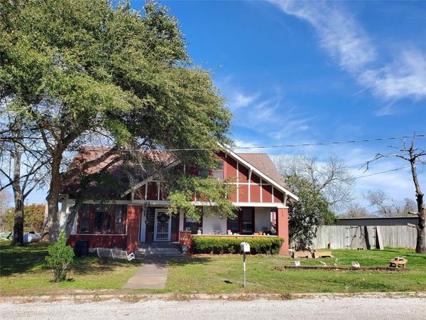 422 W North Main ST, Flatonia, TX 78941