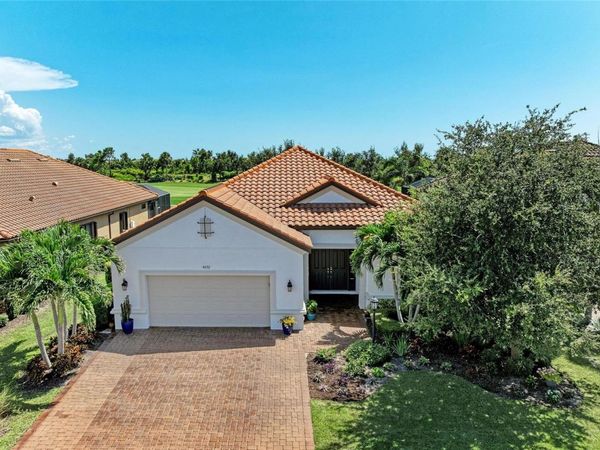 4632 BENITO COURT, LAKEWOOD RANCH, FL 34211