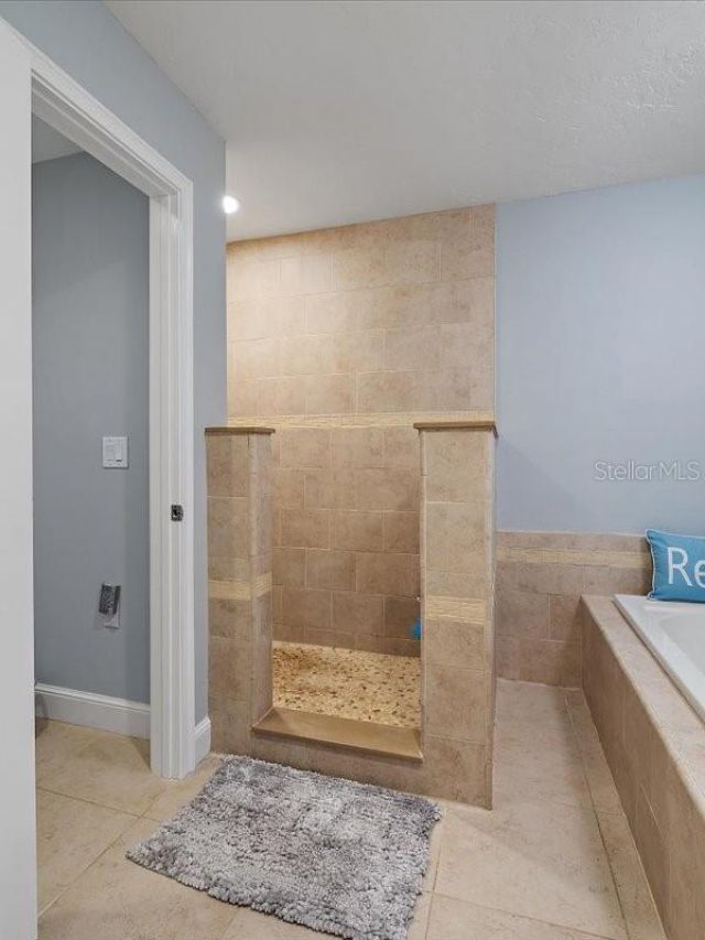 4588 Baycedar Lane, Sarasota, FL 34241 Photo