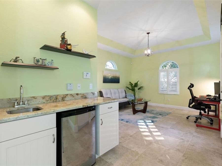 Property Image 63