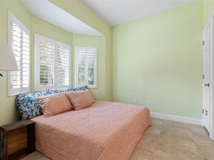 Property Image 92