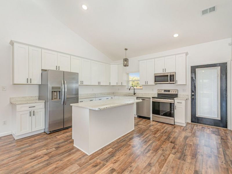 606 Pine Court, Carrollton, KY 41008 Photo 12