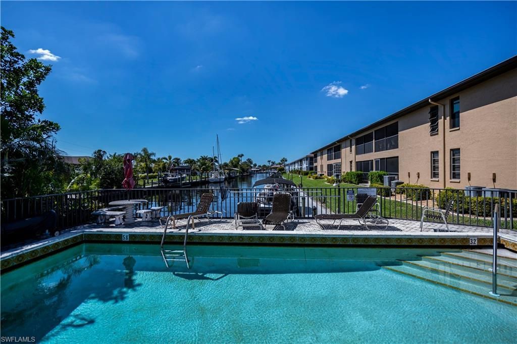 232 Cape Coral Pkwy E, Unit 105, Cape Coral, FL 33904 Photo