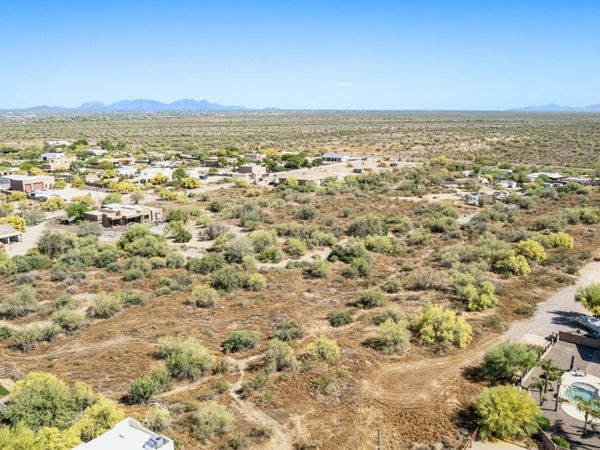E Carriage Drive, Unit -, Cave Creek, AZ 85331
