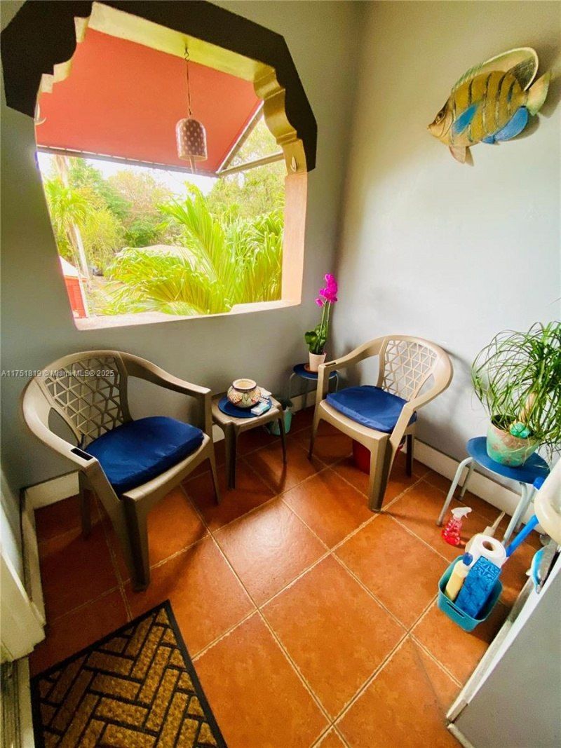 200 Azure Way, Miami Springs, FL 33166 Photo