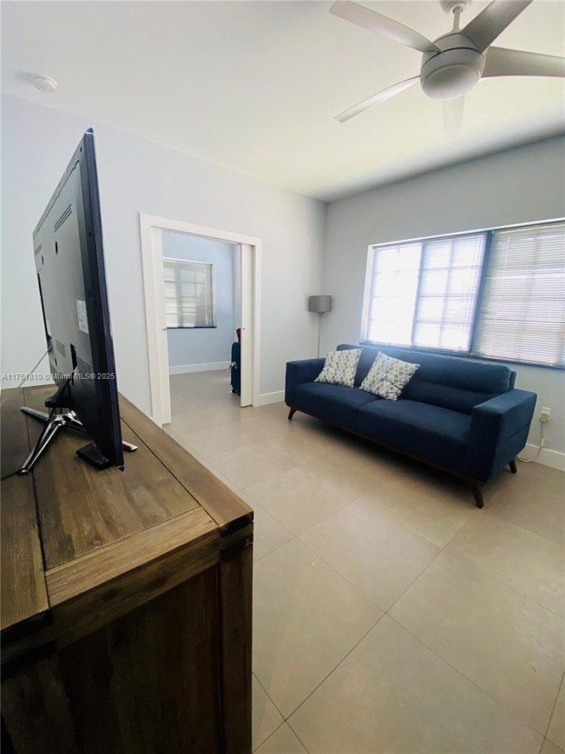 200 Azure Way, Miami Springs, FL 33166 Photo