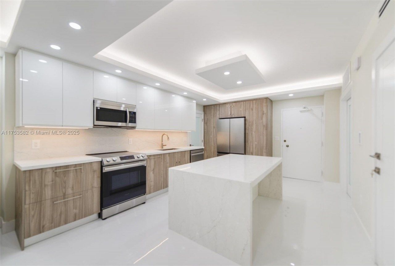 1950 S Ocean Dr, Unit 20L, Hallandale Beach, FL 33009 Photo