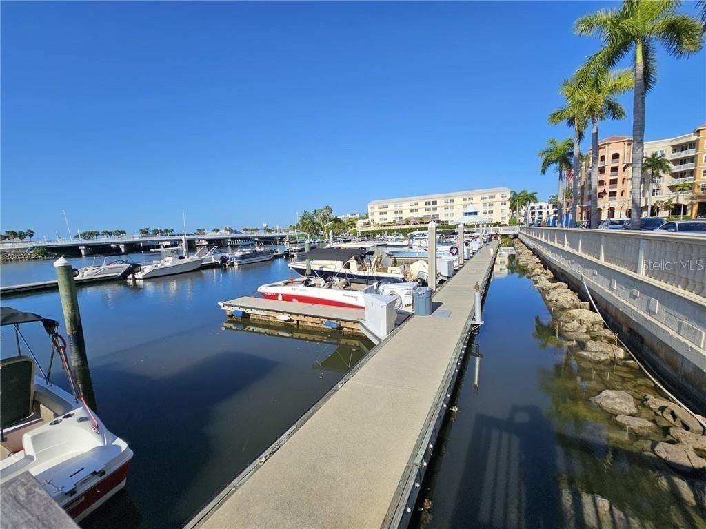 18001 Bluewater Drive, Naples, FL 34114 Photo