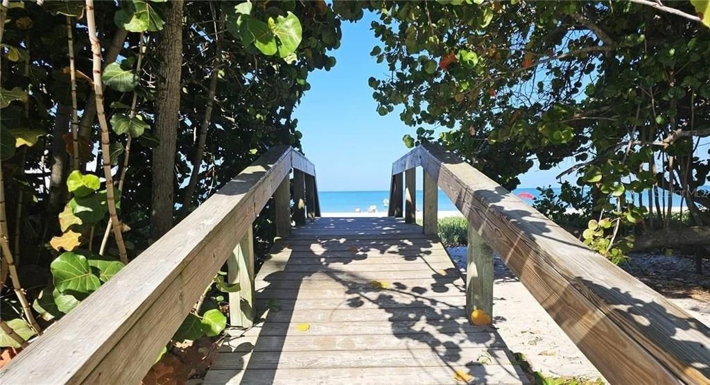 18001 Bluewater Drive, Naples, FL 34114 Photo