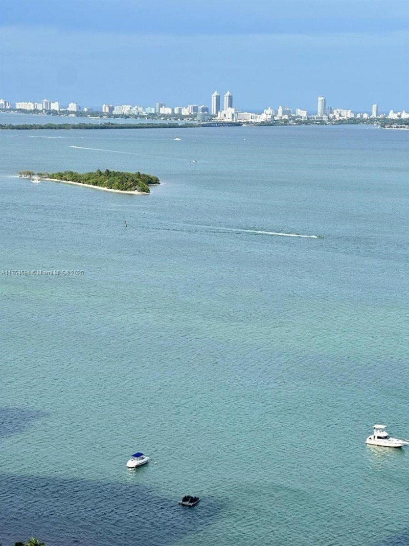 1750 N Bayshore Dr, Unit 2905, Miami, FL 33132 Photo