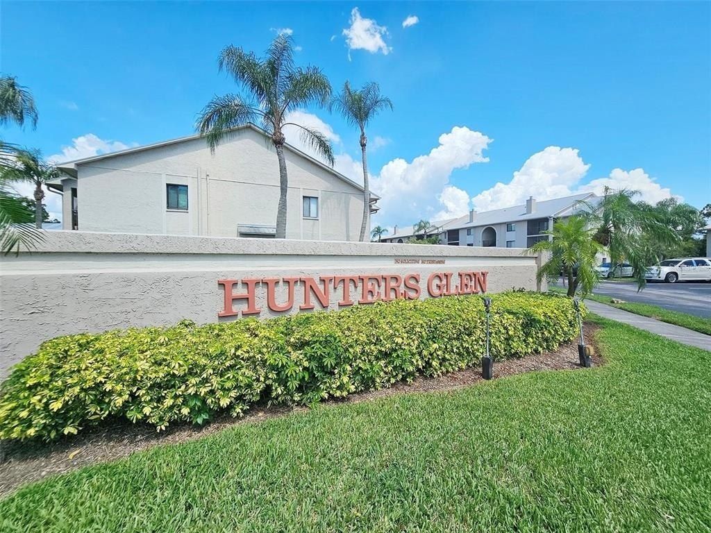 2067 Hunters Glen Drive, Unit 313, Dunedin, FL 34698 Main Photo