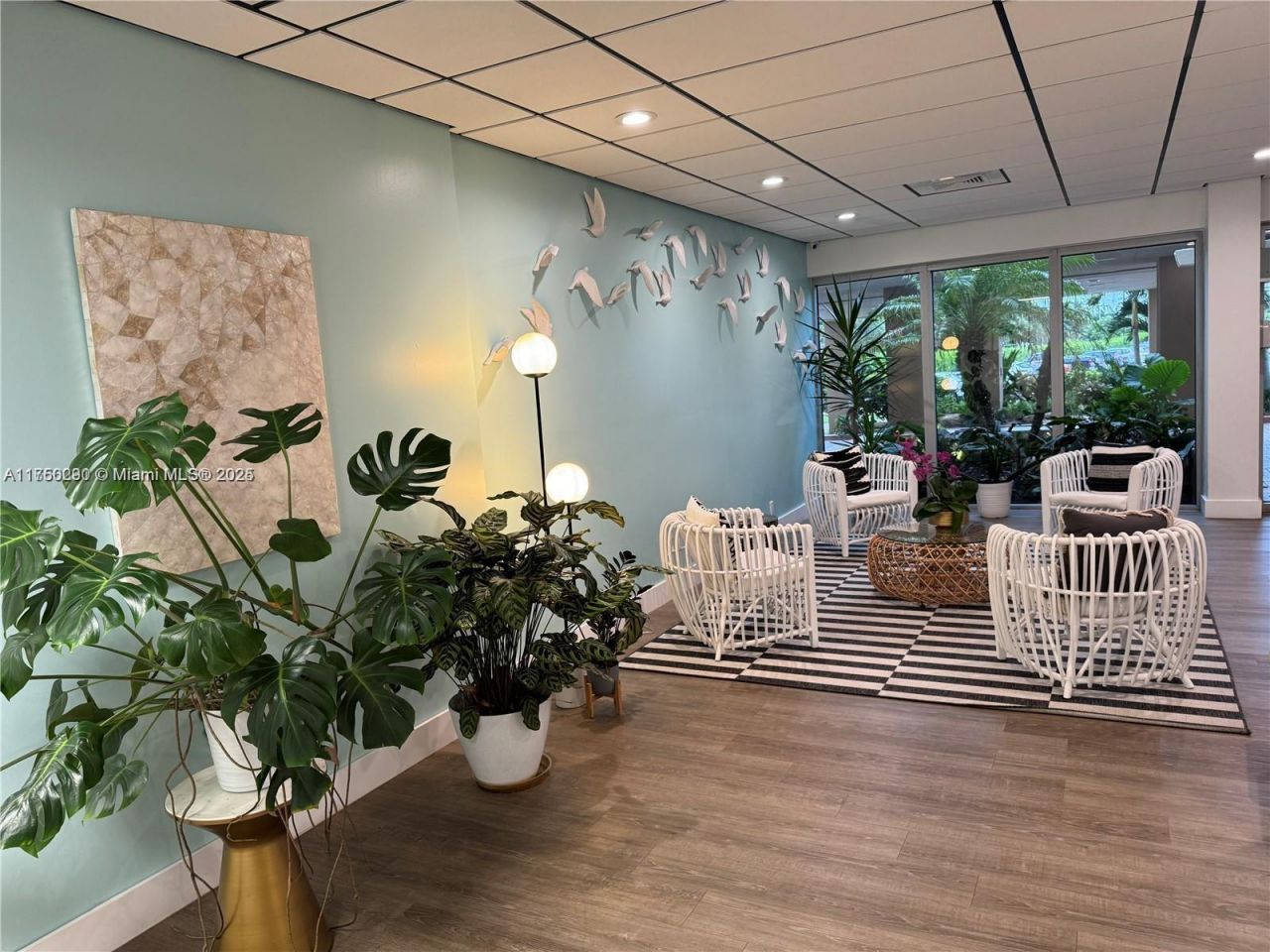 880 NE 69th St, Unit 12R, Miami, FL 33138 Photo