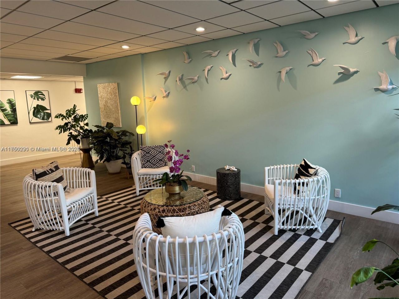 880 NE 69th St, Unit 12R, Miami, FL 33138 Photo