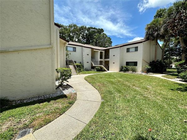 700 STARKEY ROAD, Unit 1525, LARGO, FL 33771