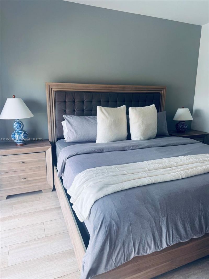 121 NE 34th St, Unit 1904, Miami, FL 33137 Photo