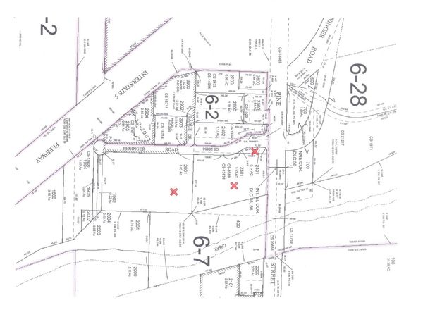 1600 E Pine Street, Central Point, OR 97502