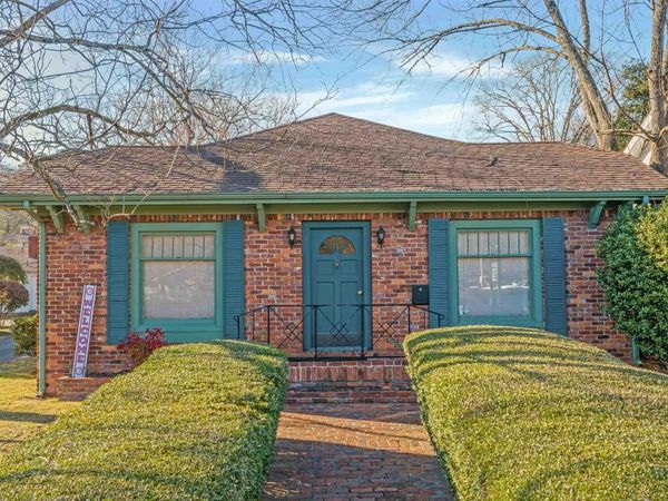 308 Alabama Avenue SW, Fort Payne, AL 35967