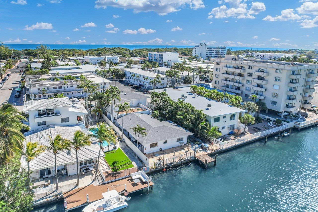 8430 Byron Avenue, Miami Beach, FL 33141 Photo