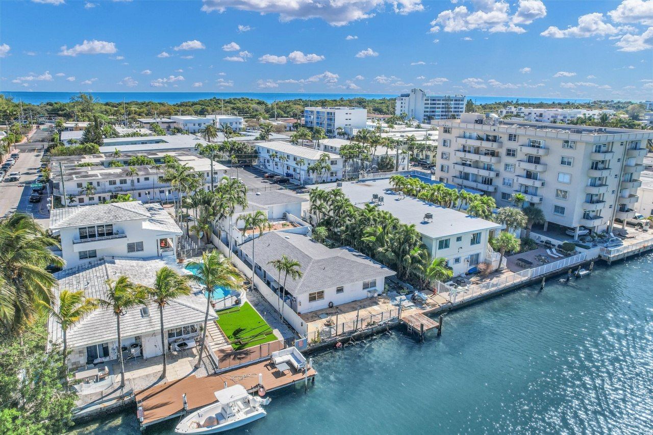 8430 Byron Avenue, Miami Beach, FL 33141 Photo