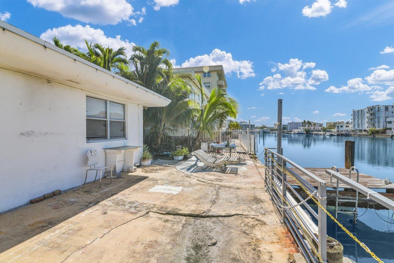 8430 Byron Avenue, Miami Beach, FL 33141 Photo