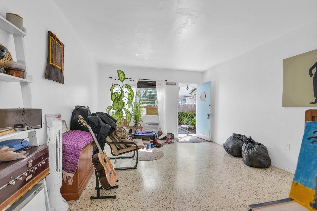 8430 Byron Avenue, Miami Beach, FL 33141 Photo