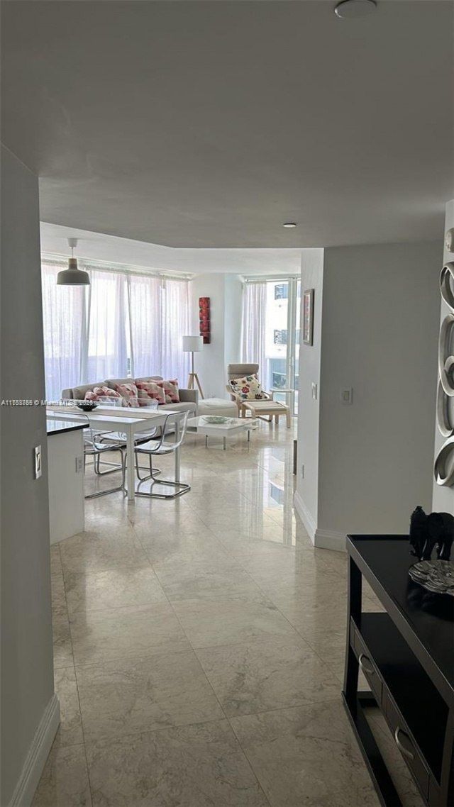 1830 S Ocean Dr, Unit 3208, Hallandale Beach, FL 33009 Photo