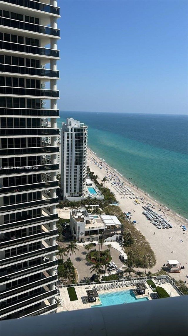 1830 S Ocean Dr, Unit 3208, Hallandale Beach, FL 33009 Photo