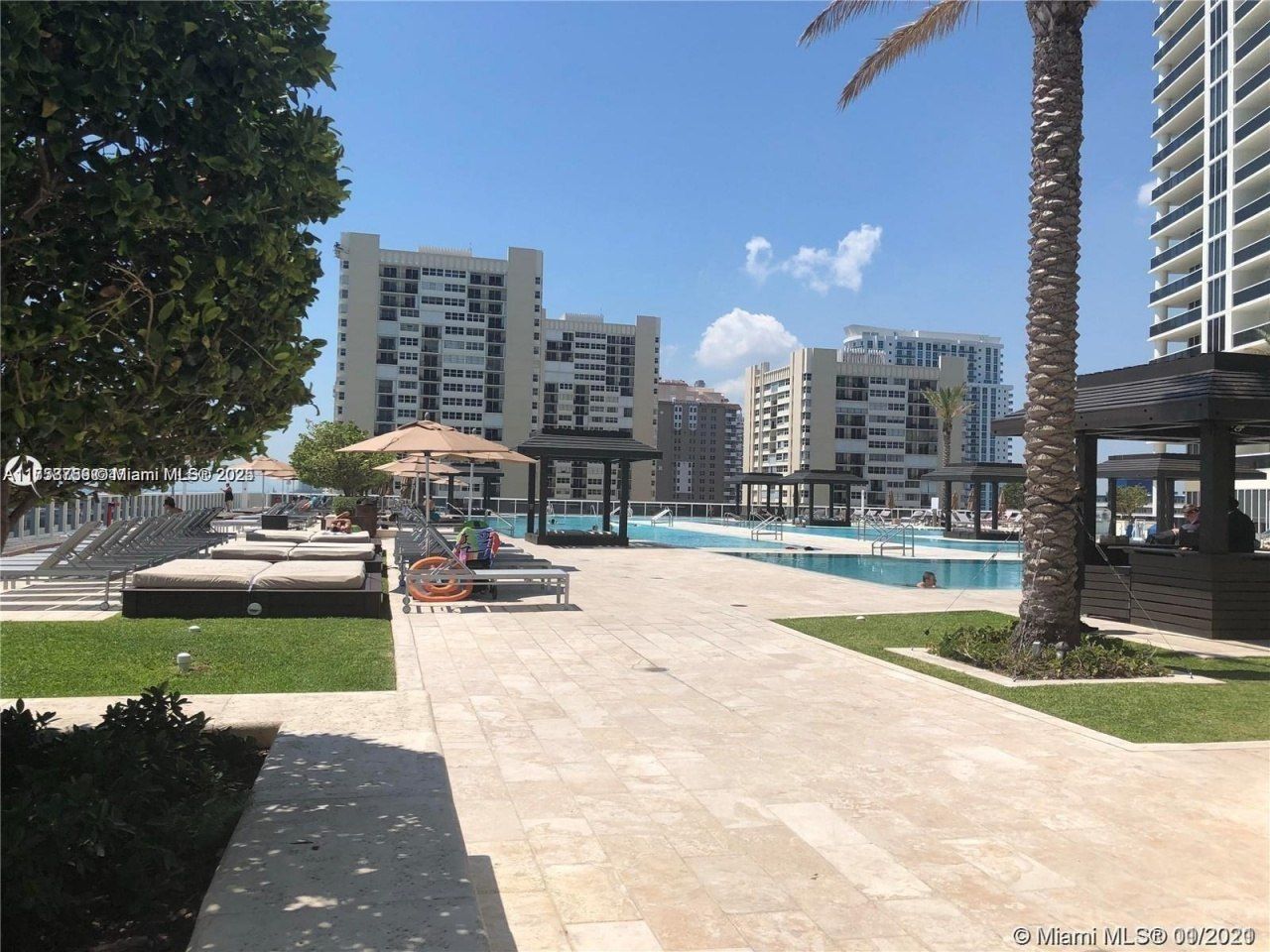 1830 S Ocean Dr, Unit 3208, Hallandale Beach, FL 33009 Photo