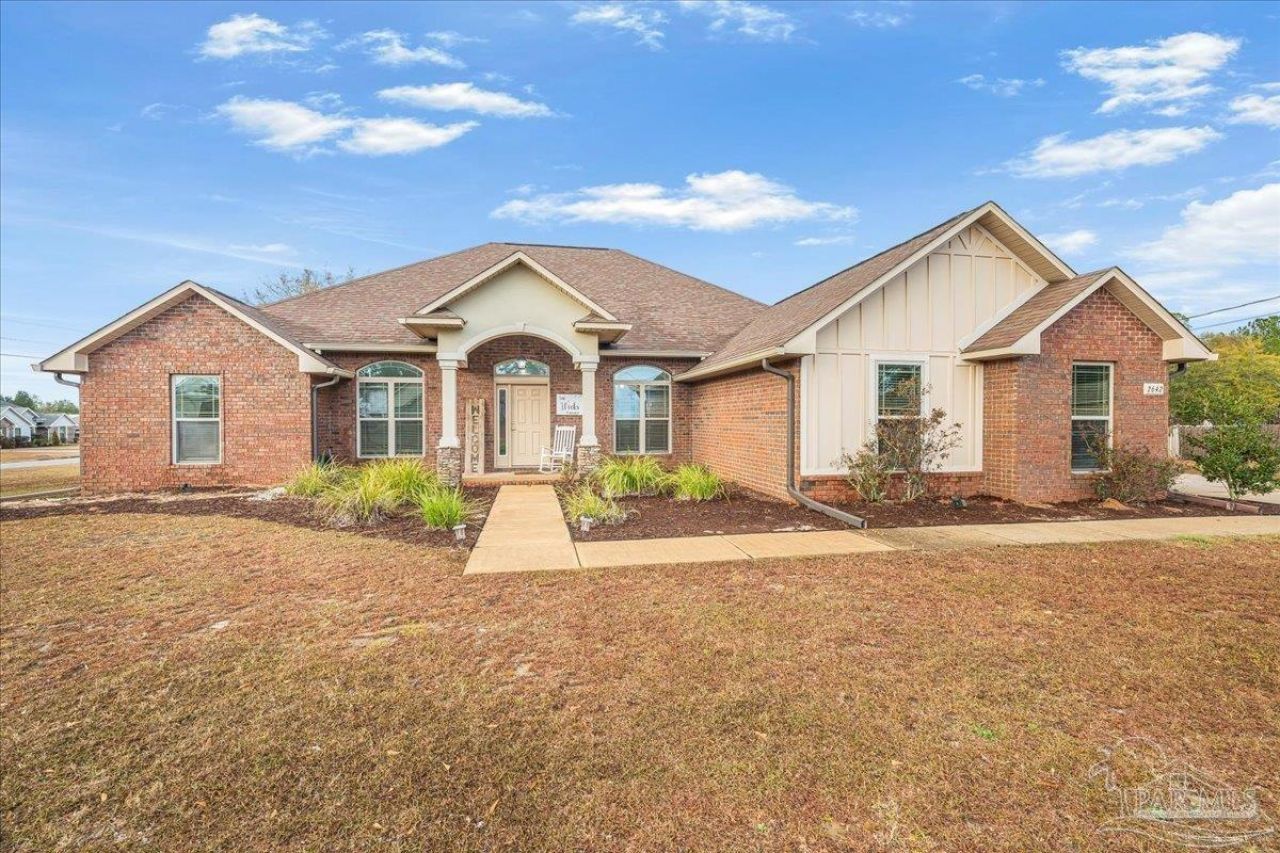 2642 Grandaddy Ln, Jay, FL 32565 Main Photo