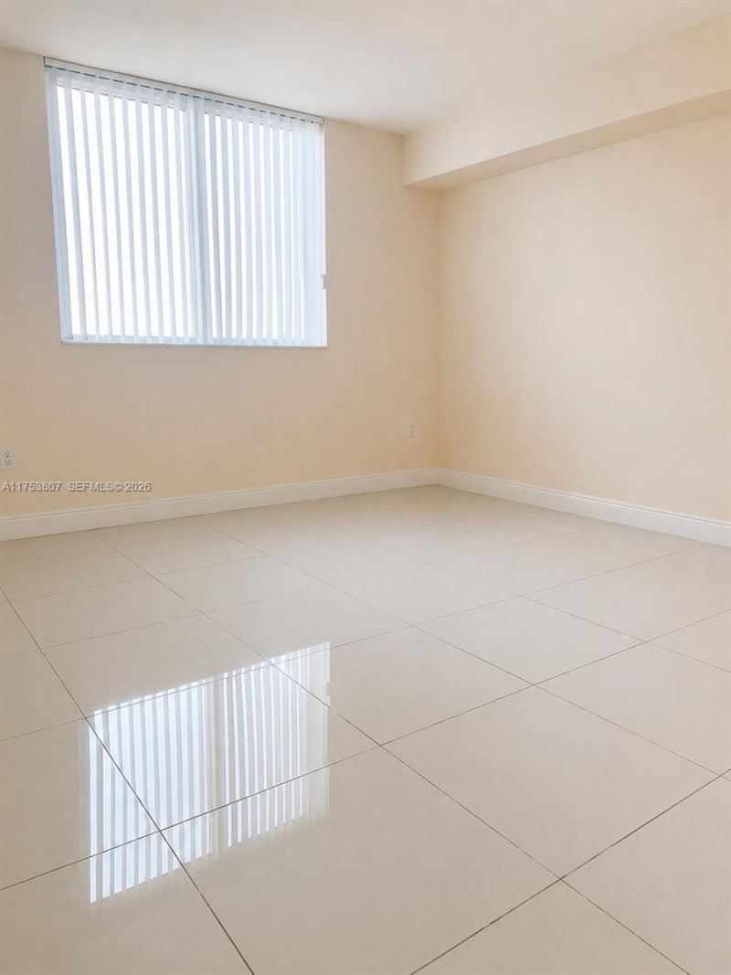 1861 NW S River Dr, Unit 1504, Miami, FL 33125 Photo