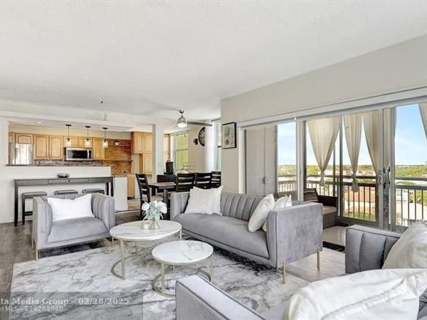 4400 Hillcrest Dr, Unit 719C, Hollywood, FL 33021