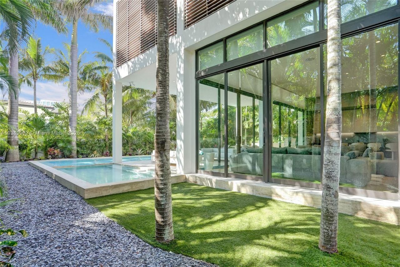 Please Call For Address, Golden Beach, FL 33160 Photo