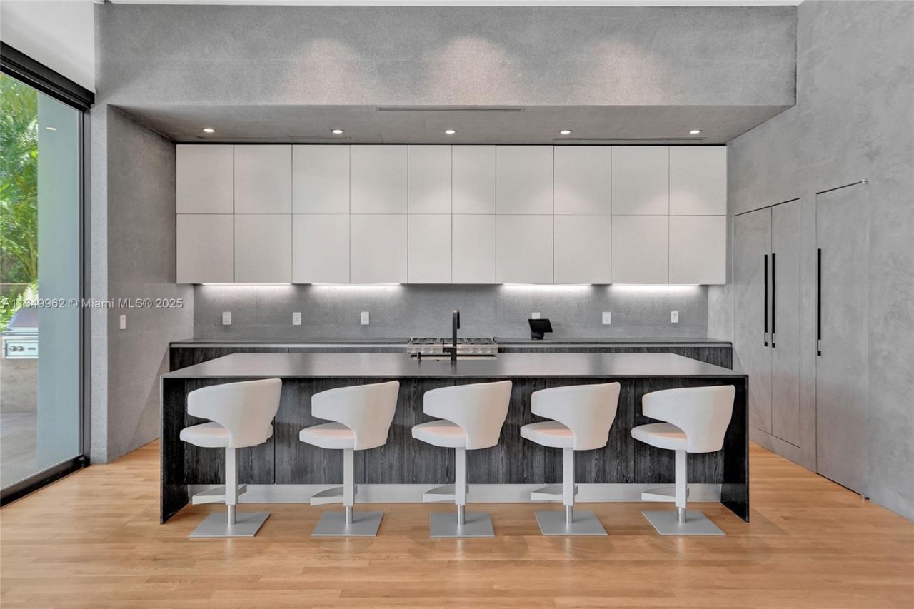 Please Call For Address, Golden Beach, FL 33160 Photo