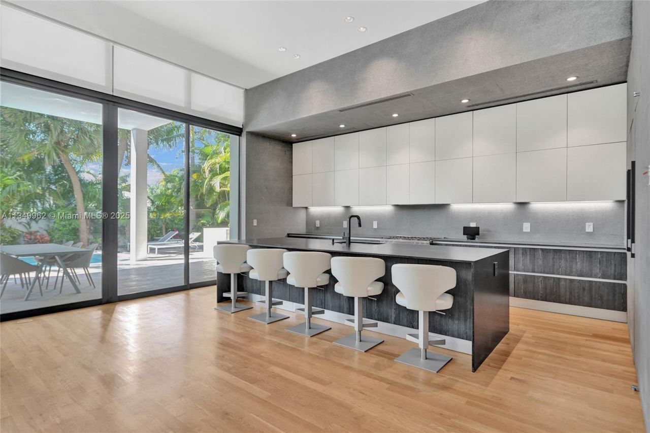 Please Call For Address, Golden Beach, FL 33160 Photo