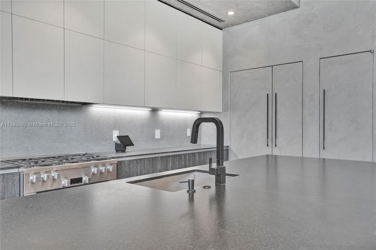 Please Call For Address, Golden Beach, FL 33160 Photo