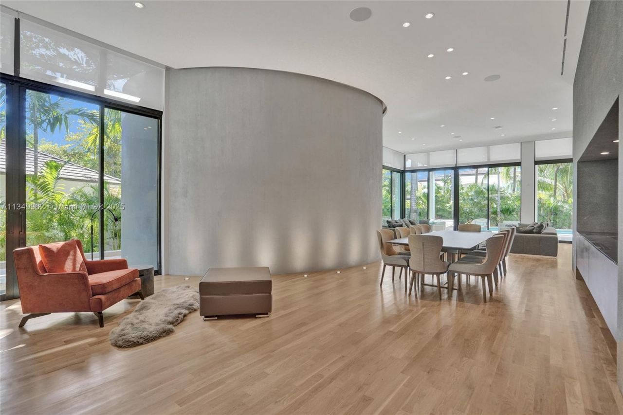 Please Call For Address, Golden Beach, FL 33160 Photo