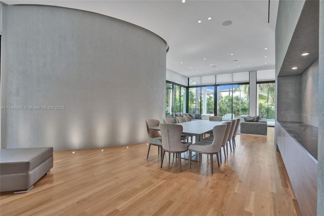 Please Call For Address, Golden Beach, FL 33160 Photo