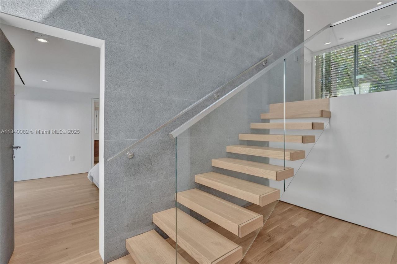 Please Call For Address, Golden Beach, FL 33160 Photo