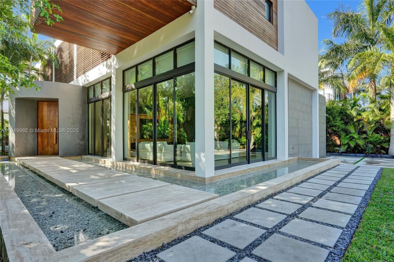 Please Call For Address, Golden Beach, FL 33160 Photo