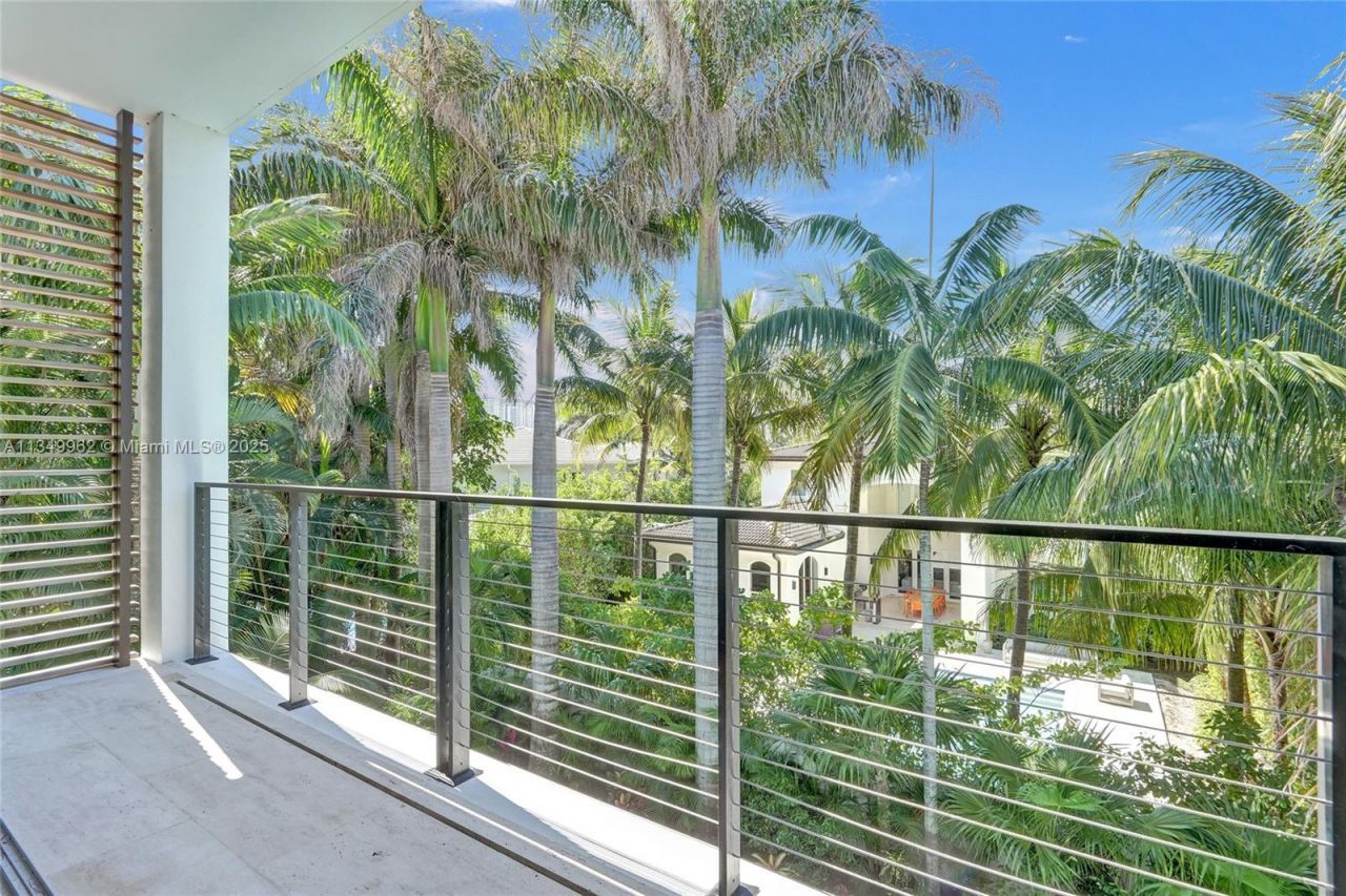 Please Call For Address, Golden Beach, FL 33160 Photo