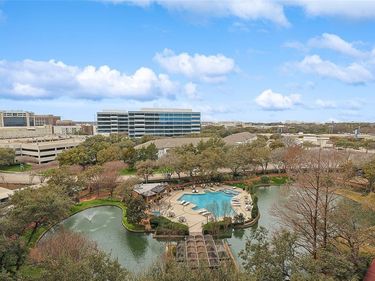 5200 Keller Springs Road, Unit 821, Dallas, TX 75248